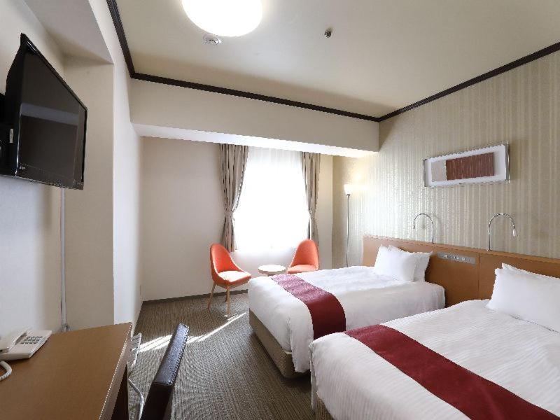 Hotel Hiroshima Garden Palace Екстер'єр фото